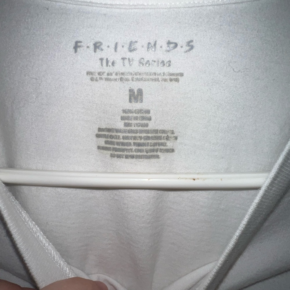 Friends The TV Series Cropped T-Shirt - Picture 4 of 4